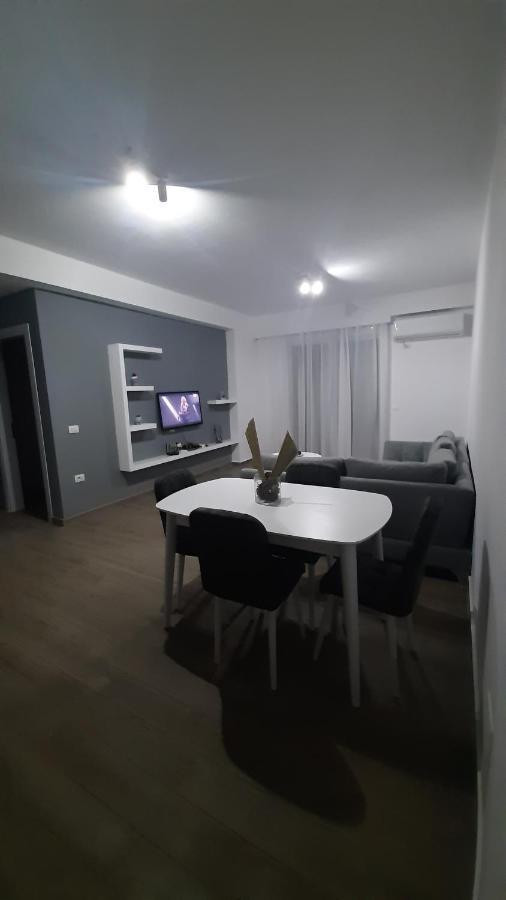 Sea & Sun Apartment Vlorë 外观 照片