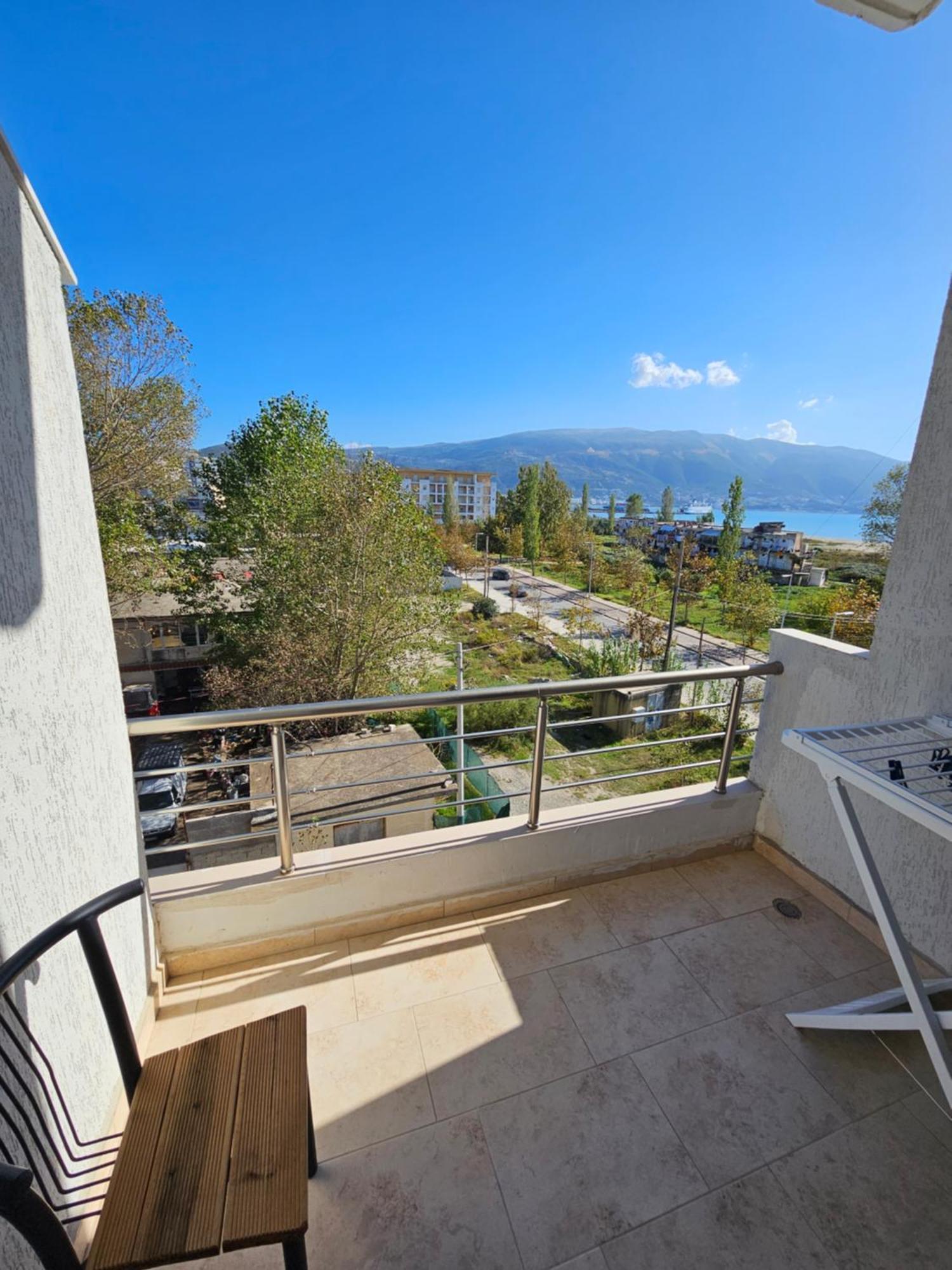 Sea & Sun Apartment Vlorë 外观 照片