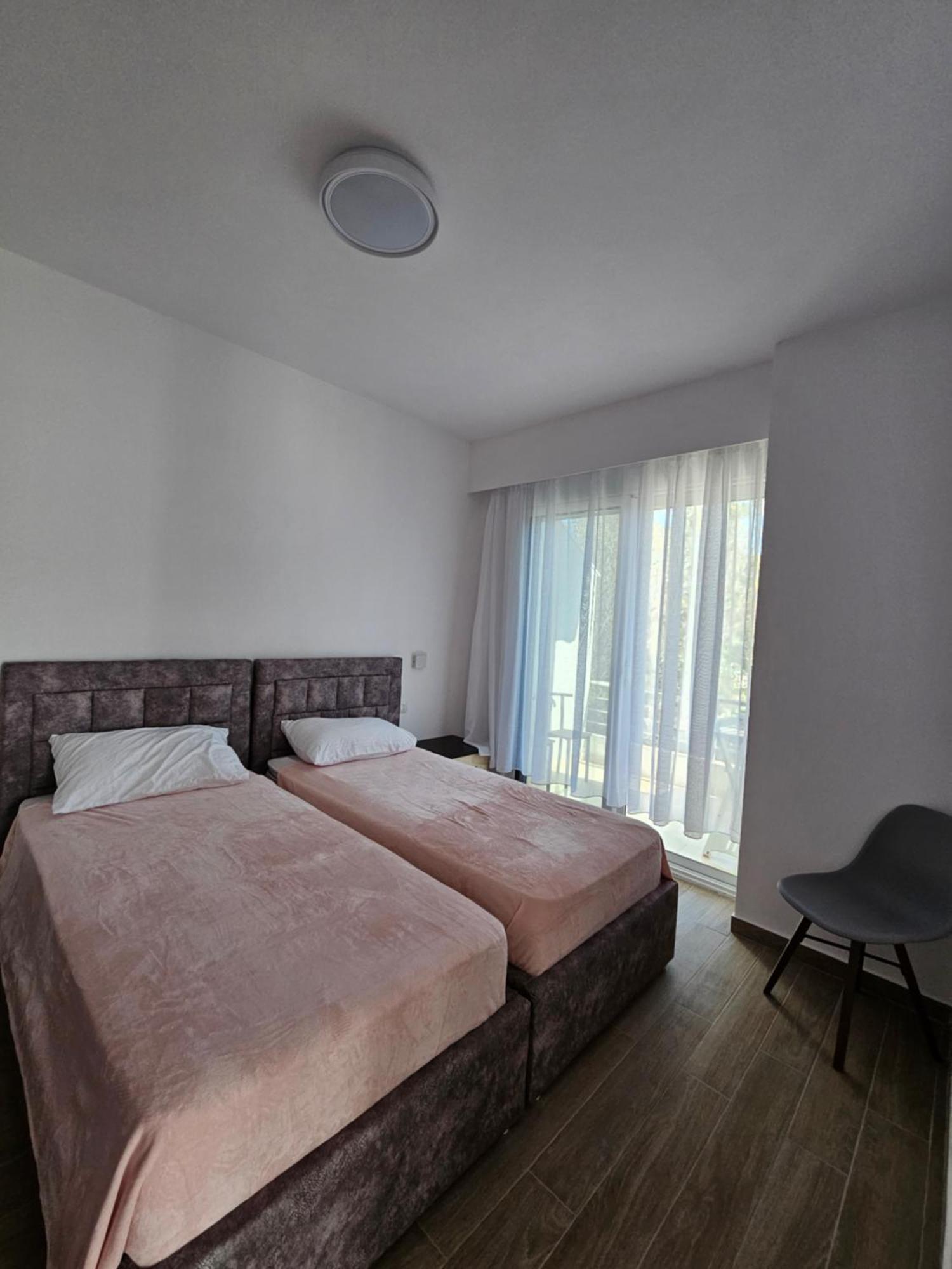 Sea & Sun Apartment Vlorë 外观 照片
